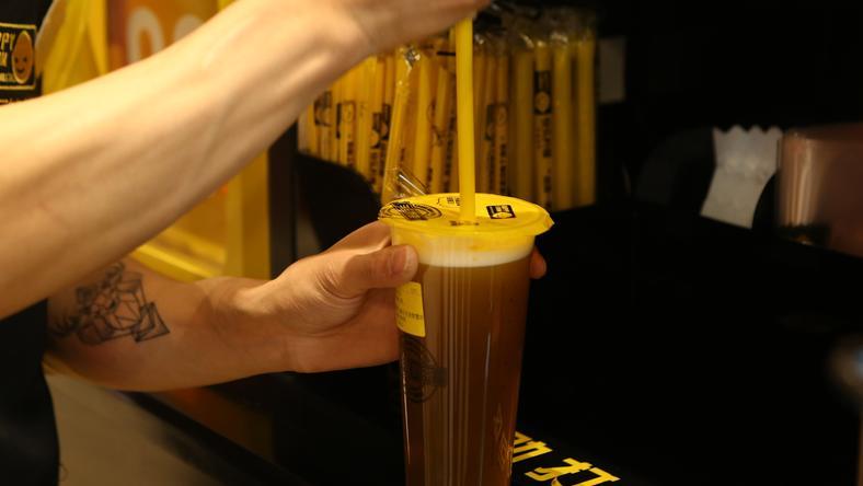 再坚持一下,你的奶茶店马上破产